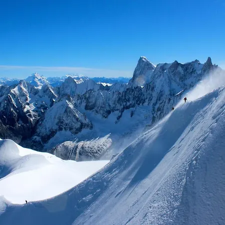 Bonatti 201 شقة *