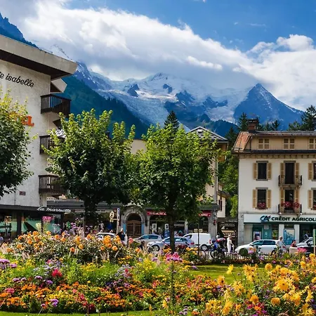 Appartement Bonatti 201 *