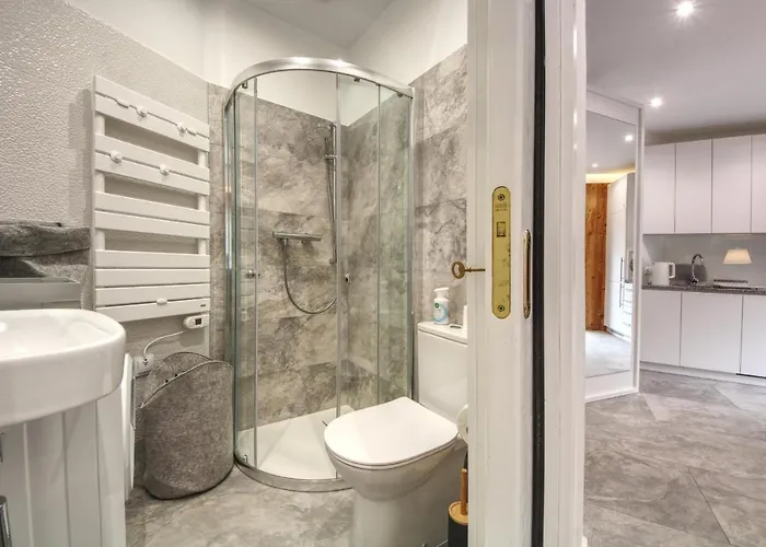 Appartement Bonatti 201 *